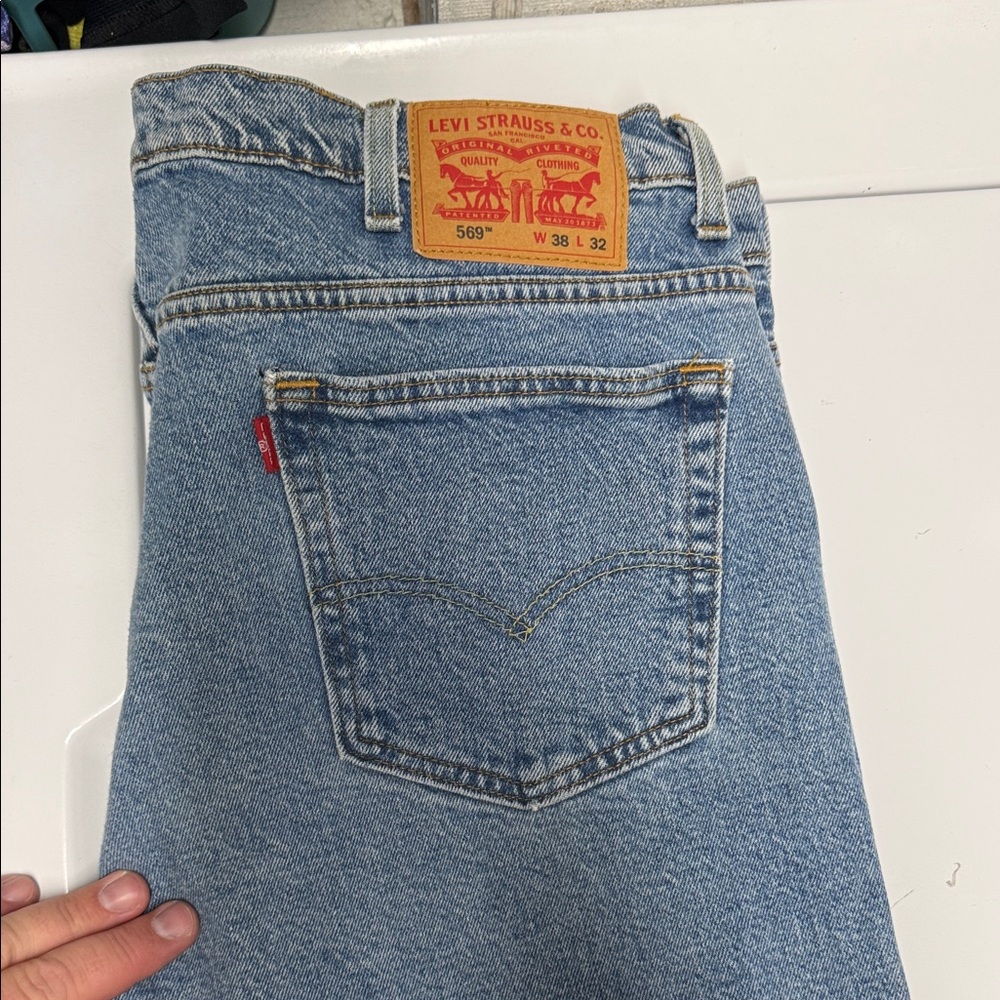 Men’s Levi's 569 Classic Blue Denim Jeans 38x32